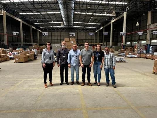 Equipe da Barba Log, consultores em logística